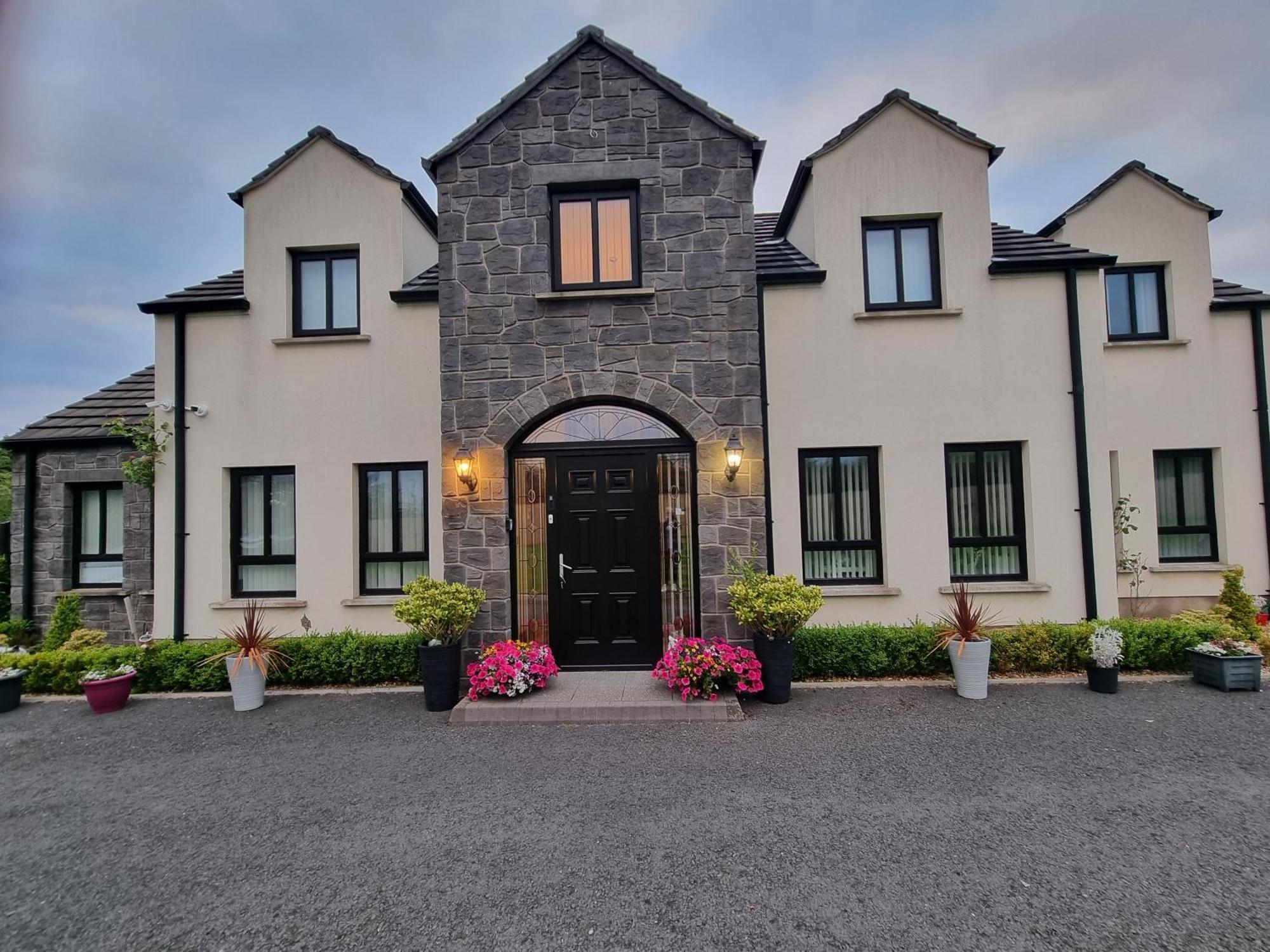 Boutique Country House Aldergrove Crumlin  Ngoại thất bức ảnh